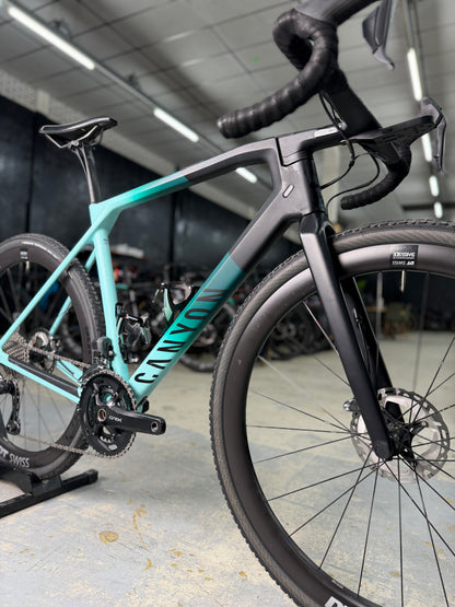 Canyon Grail CF SLX 8 Di2 Gravel Fiets
