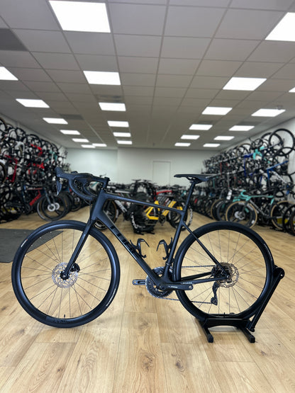 Cube Attain GTC Di2 Carbon Road Bike