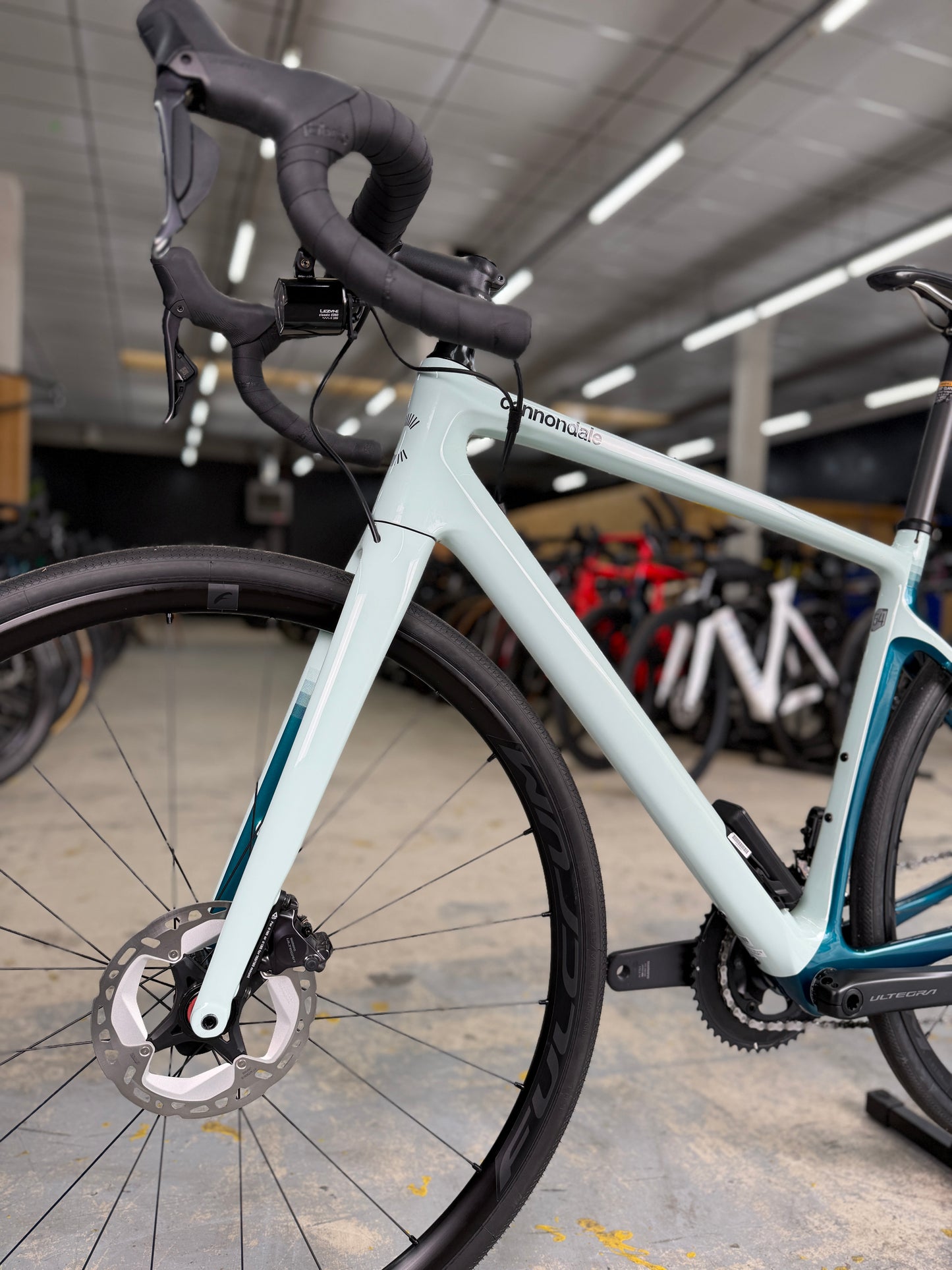 NIEUW Cannondale Synapse Carbon 2 RLE Di2 Carbon Racefiets