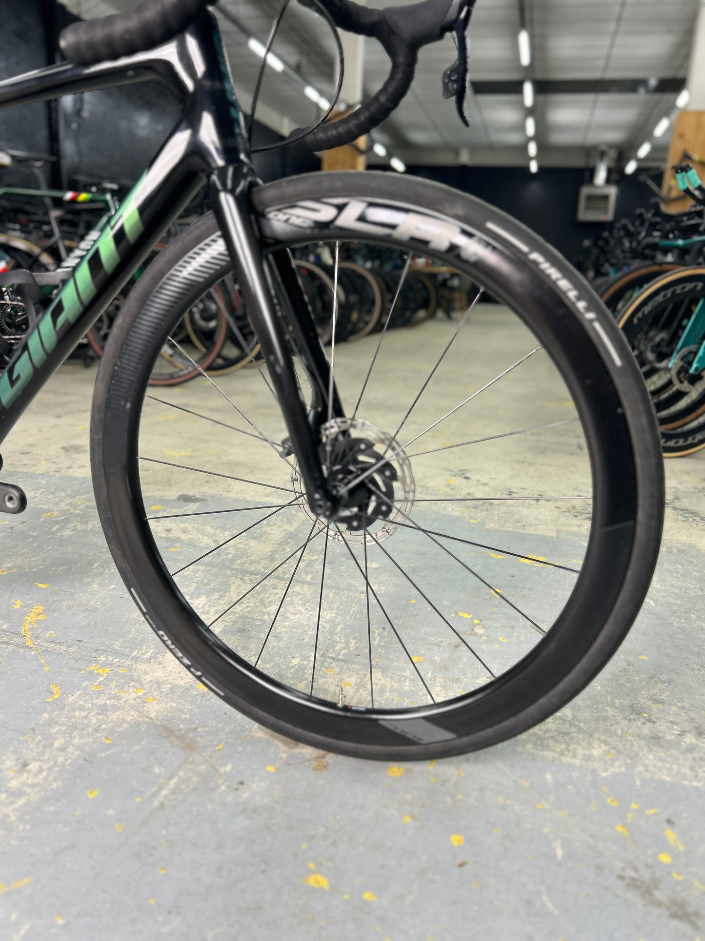Giant TCR Advanced Pro 0 AXS Carbon Road Bike