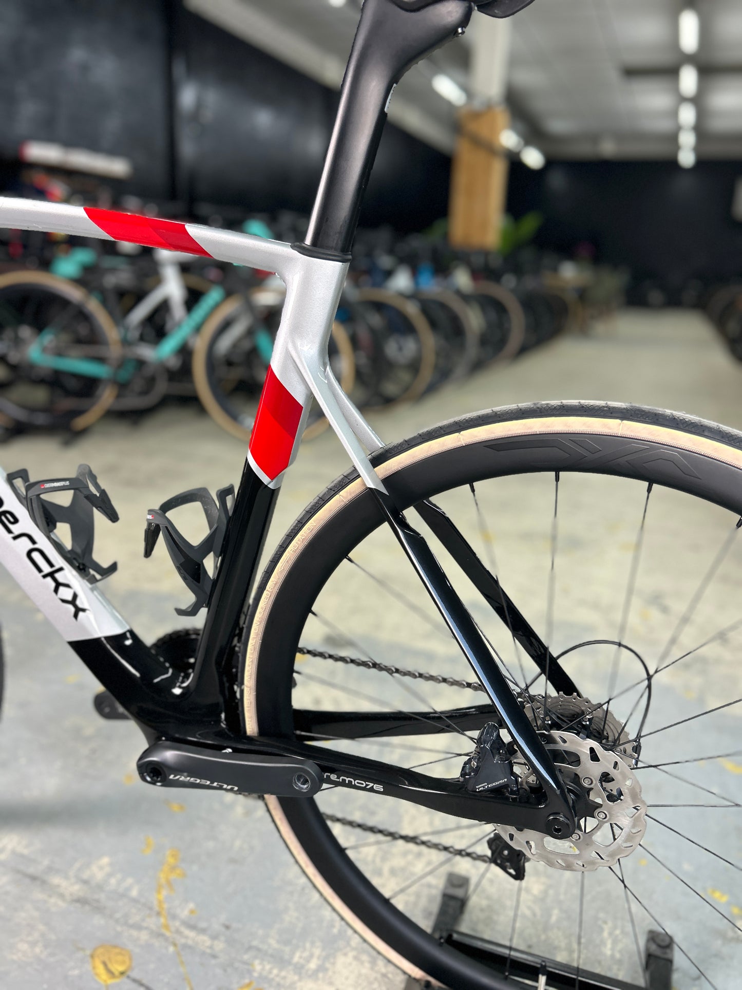 Eddy Merckx San Remo 76 Carbon Racing Bike