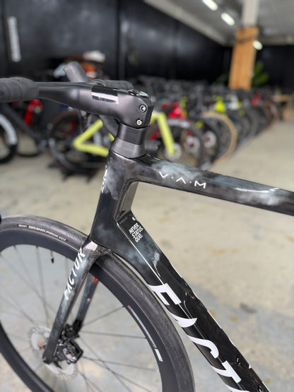 NIEUW Factor O2 VAM Di2 Carbon Racefiets