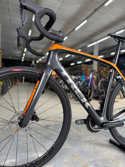 Trek Domane SL7 Di2 Carbon Road Bike
