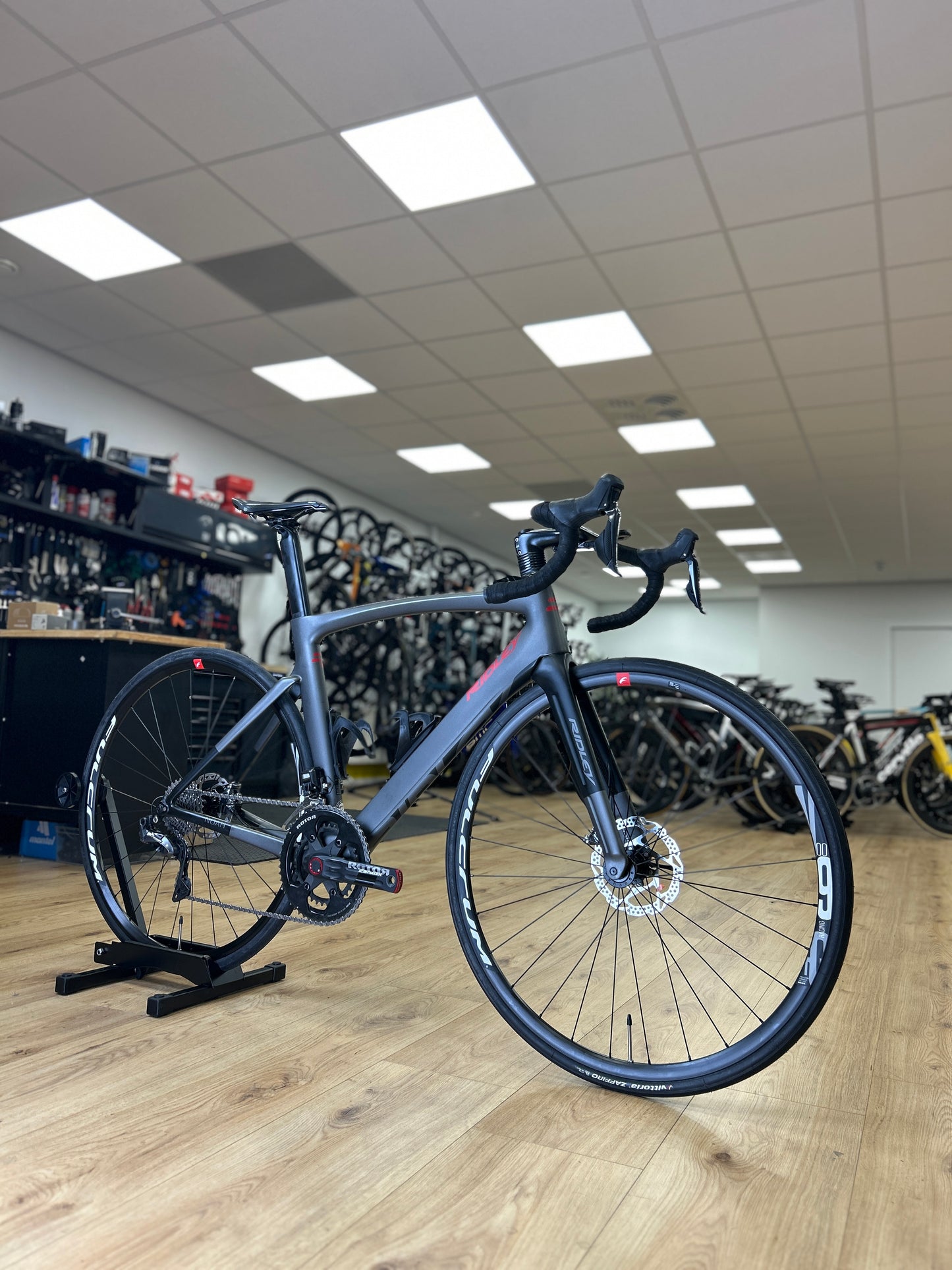 Ridley Noah Disc Di2 Carbon Racefiets