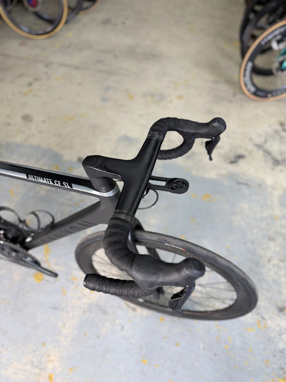 Canyon Ultimate CF SL Di2 Carbon Racefiets