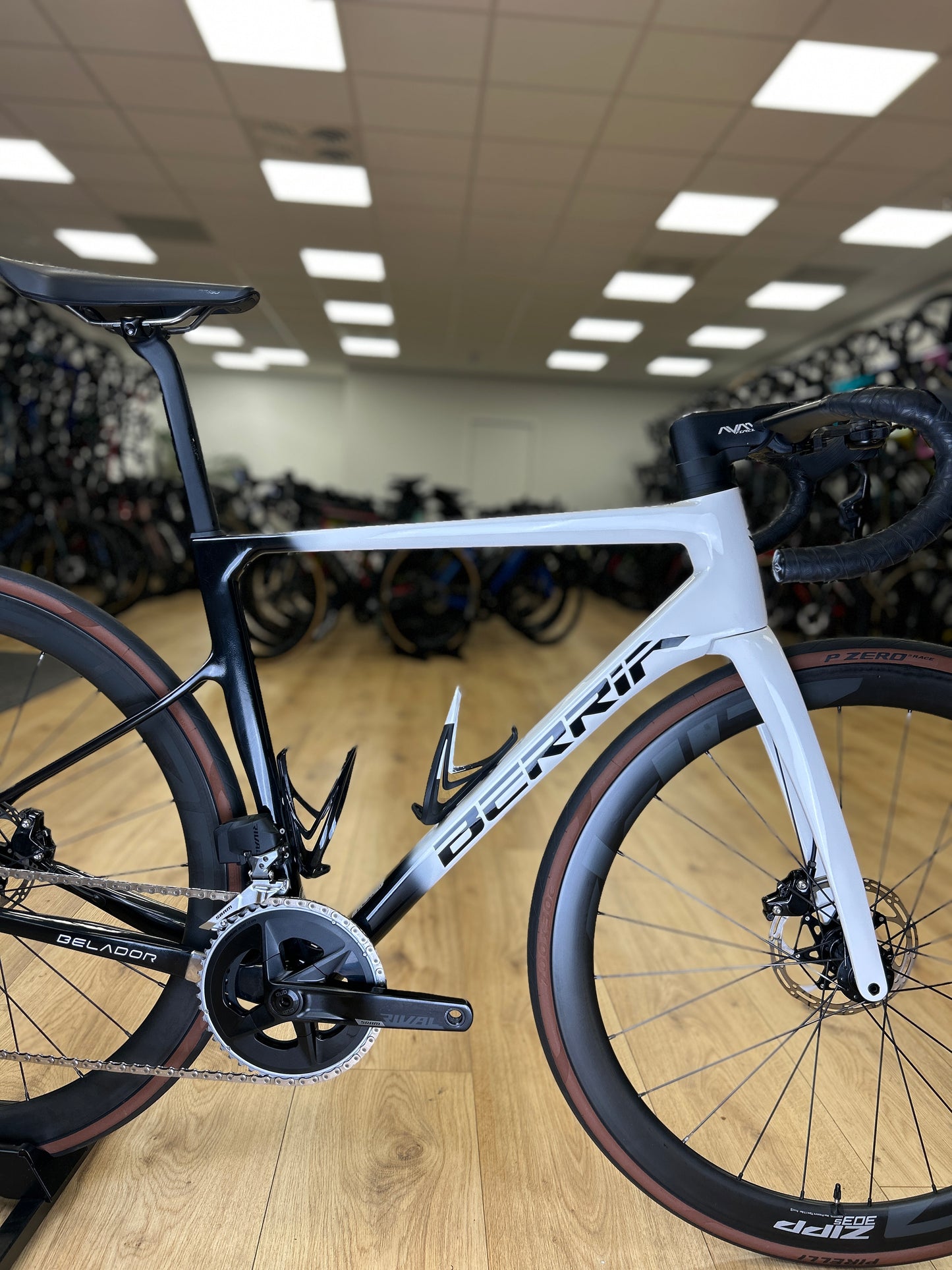 Berria Belator AXS Carbon Racefiets