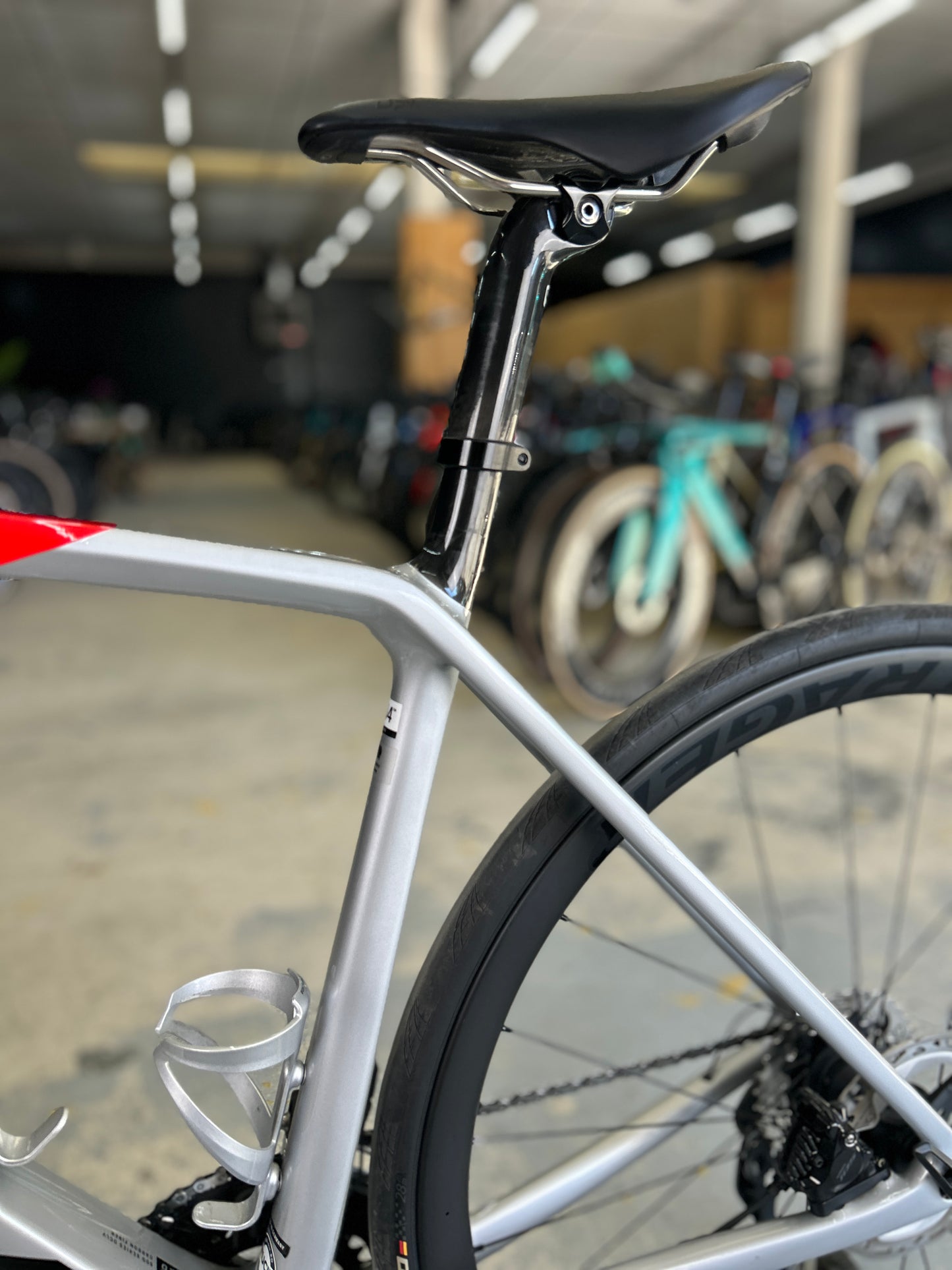 Trek Emonda SL6 Pro Di2 Carbon Road Bike
