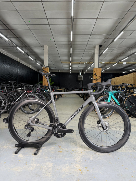 Isaac Element Di2 Carbon Racefiets
