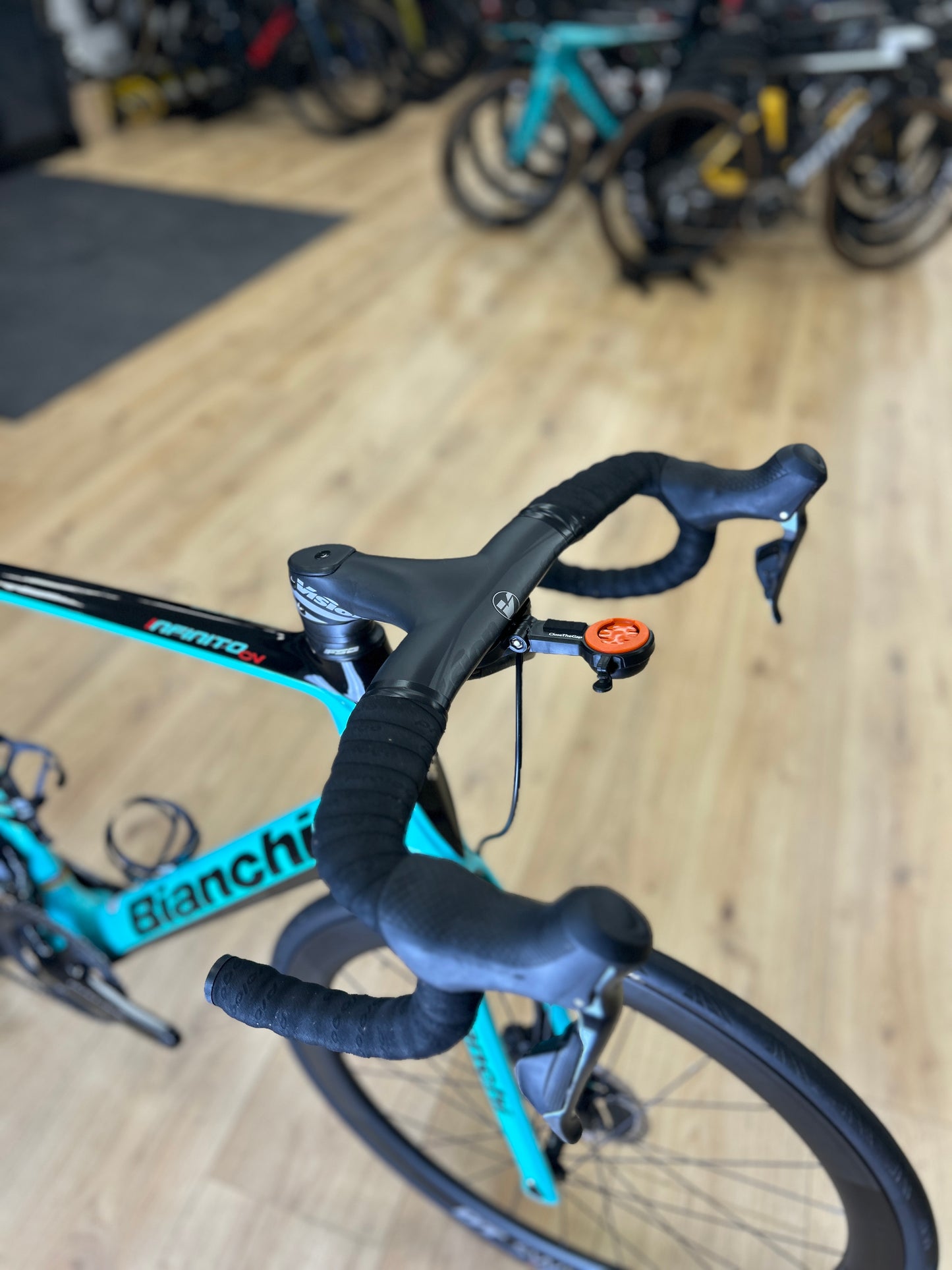 Bianchi Infinito CV Dura Ace Di2 Carbon Road Bike
