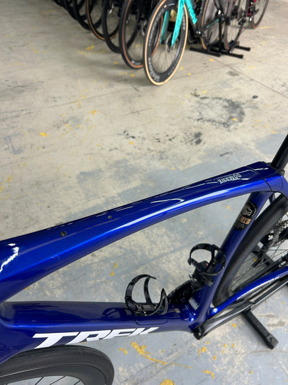 Trek Domane SL6 Di2 Carbon Road Bike