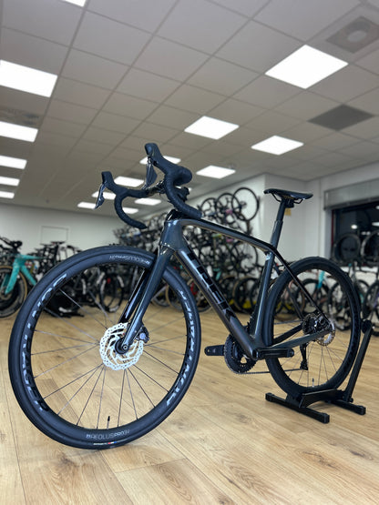 Trek Domane SL7 Di2 Carbon Racefiets