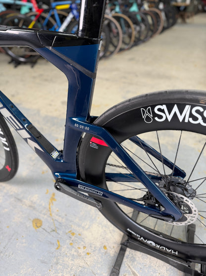 Trek Speed Concept SLR 9 eTap Red Carbon Racefiets