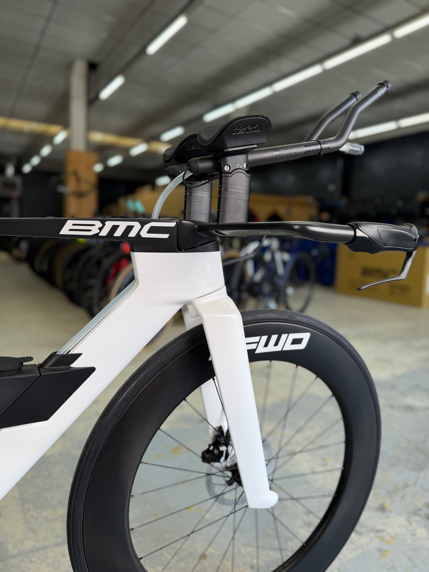 NIEUW BMC Speedmachine 01 Four Di2 Carbon TT