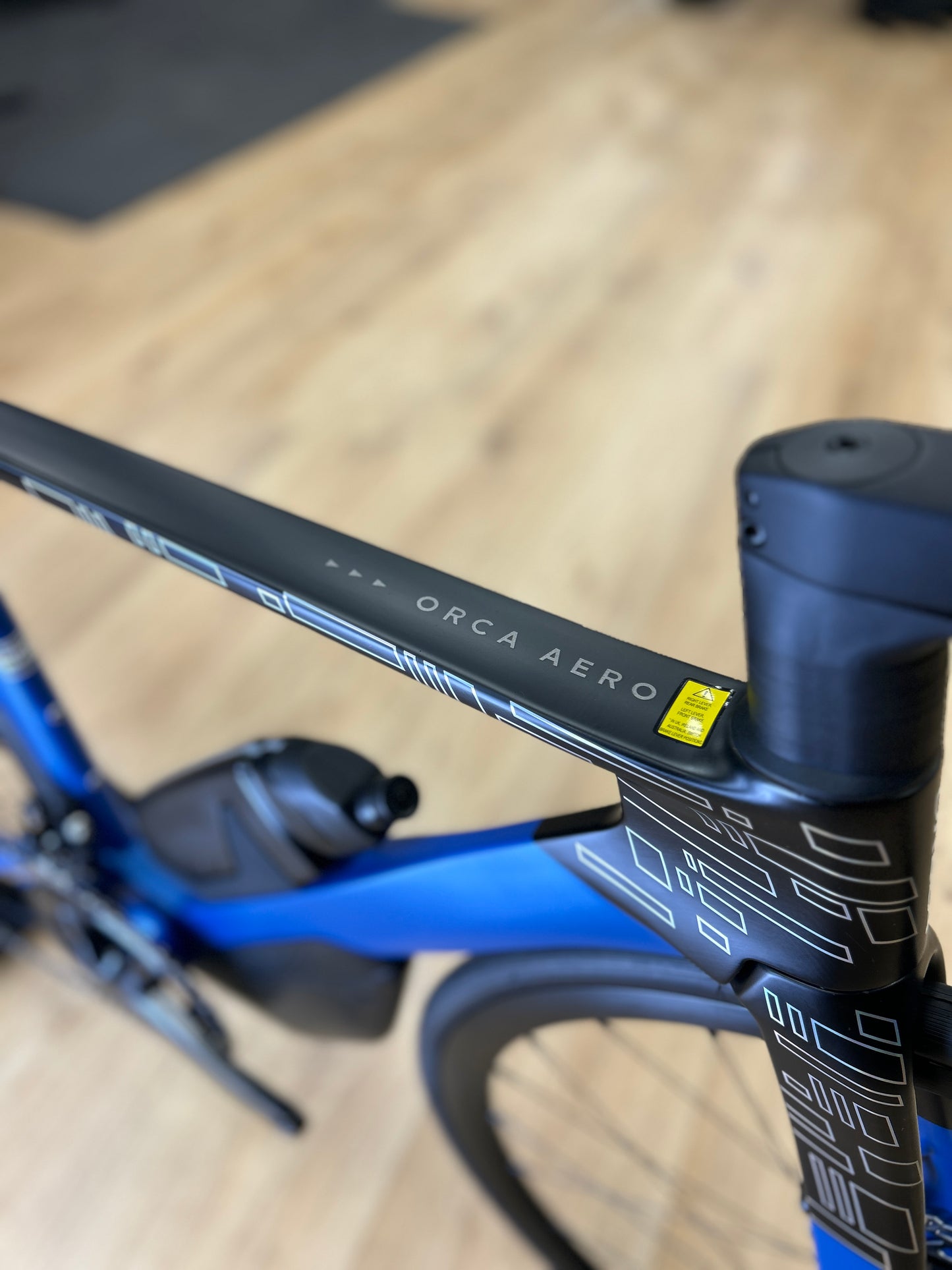 0km Showroom Model Orbea Orca Aero M30LTD Custom Carbon Racefiets