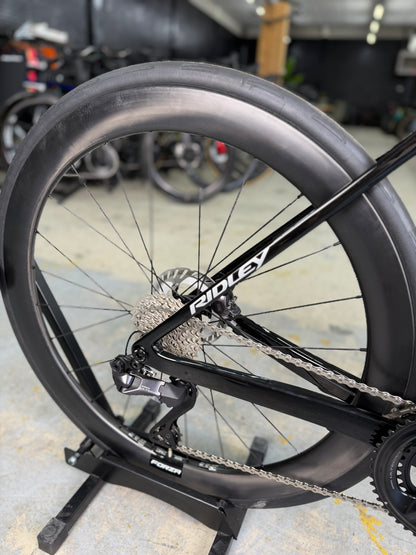 NIEUW Ridley Falcn Di2 Carbon Racefiets