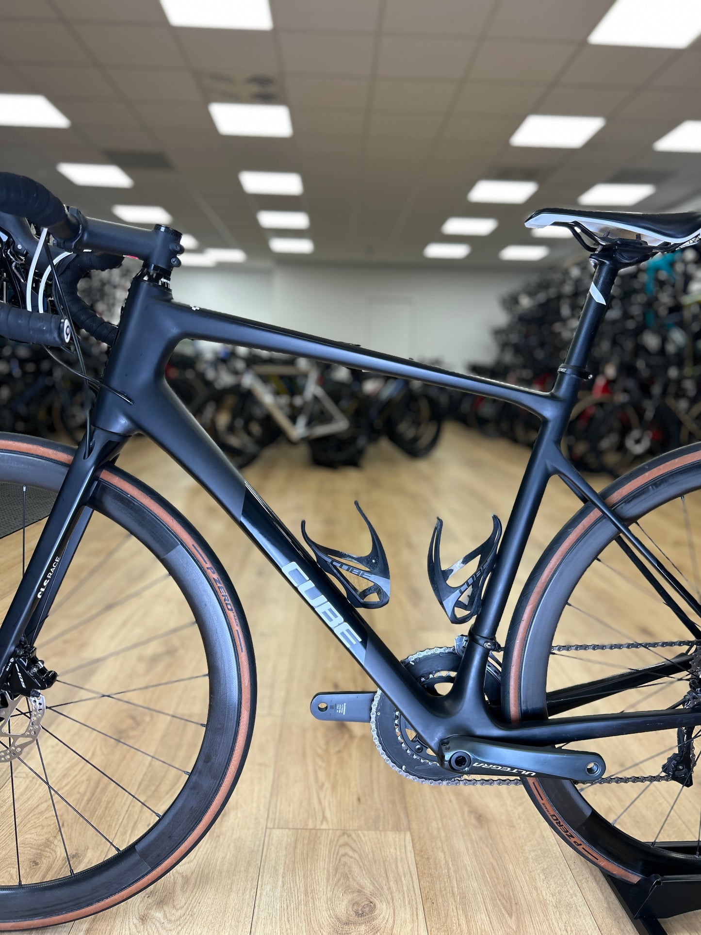 Cube Attain GTC SL Carbon Racefiets