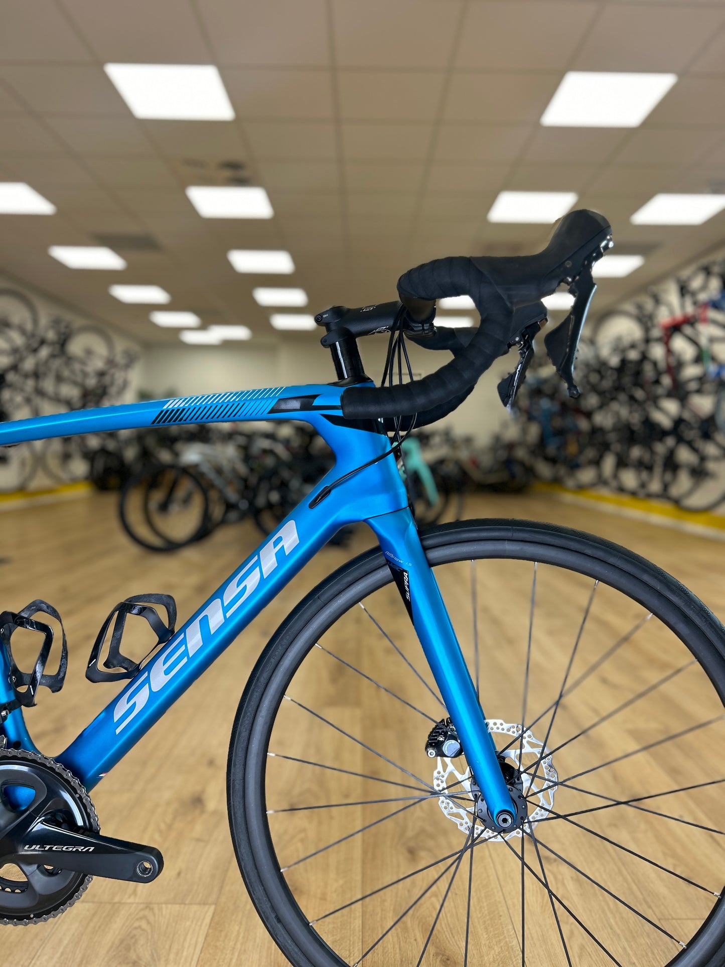 Sensa Giulia G3 Ultegra Carbon Racefiets
