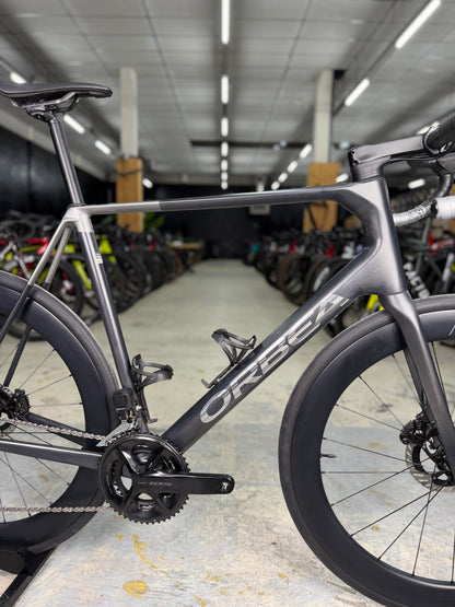100km Orbea Orca M30i Di2 Carbon Racefiets