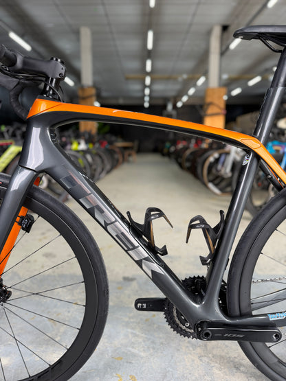 Trek Domane SL7 Di2 Carbon Road Bike
