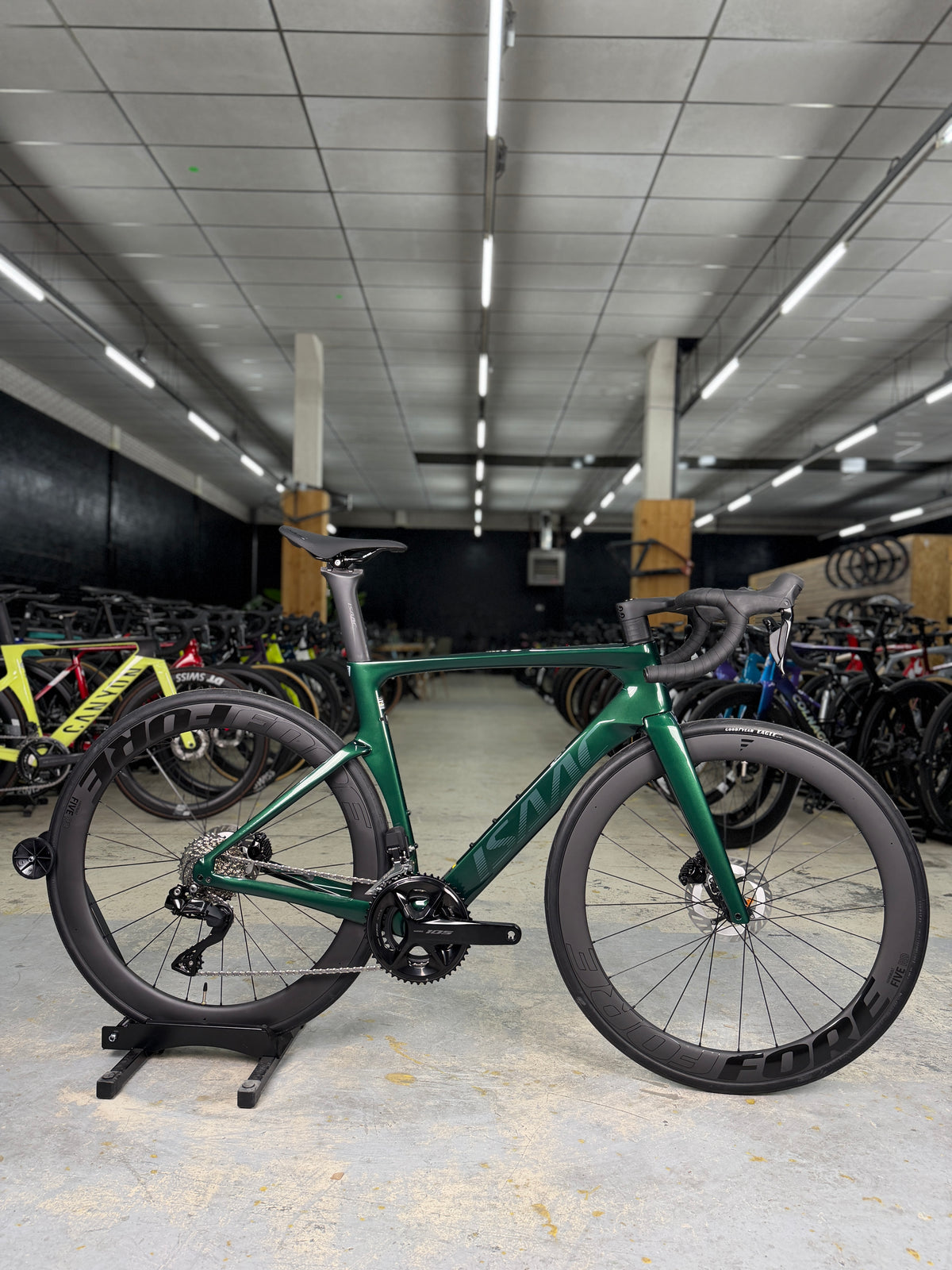 NIEUW Isaac Meson Di2 Carbon Racefiets