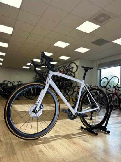 Specialized Aethos Di2 Carbon Racefiets