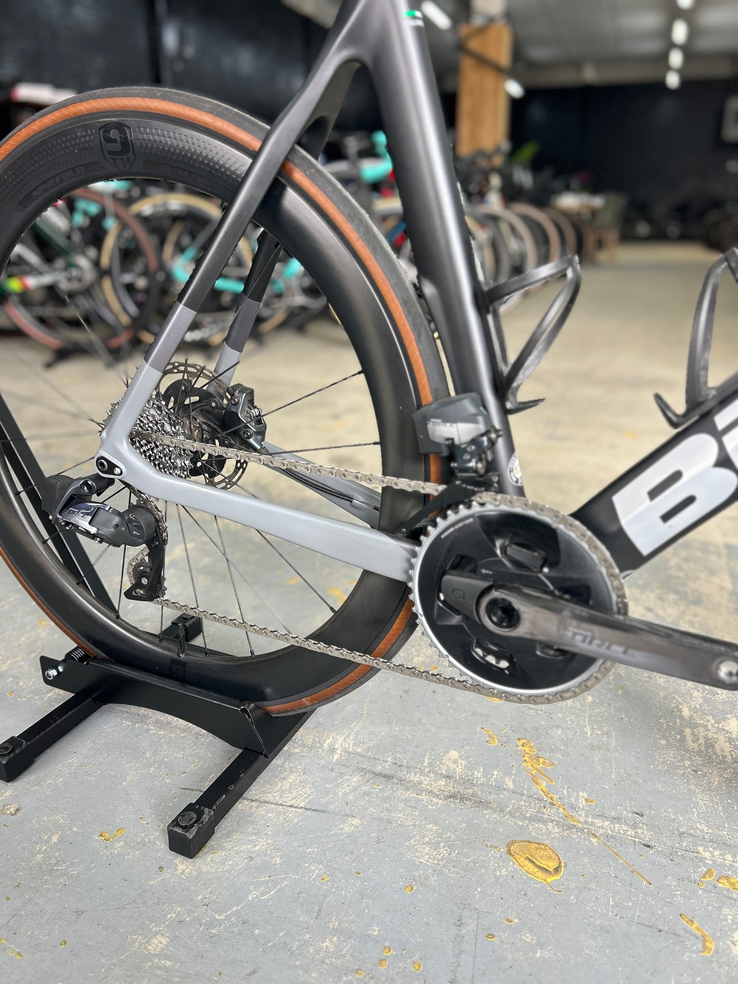Bianchi Oltre XR4 AXS Carbon Road Bike