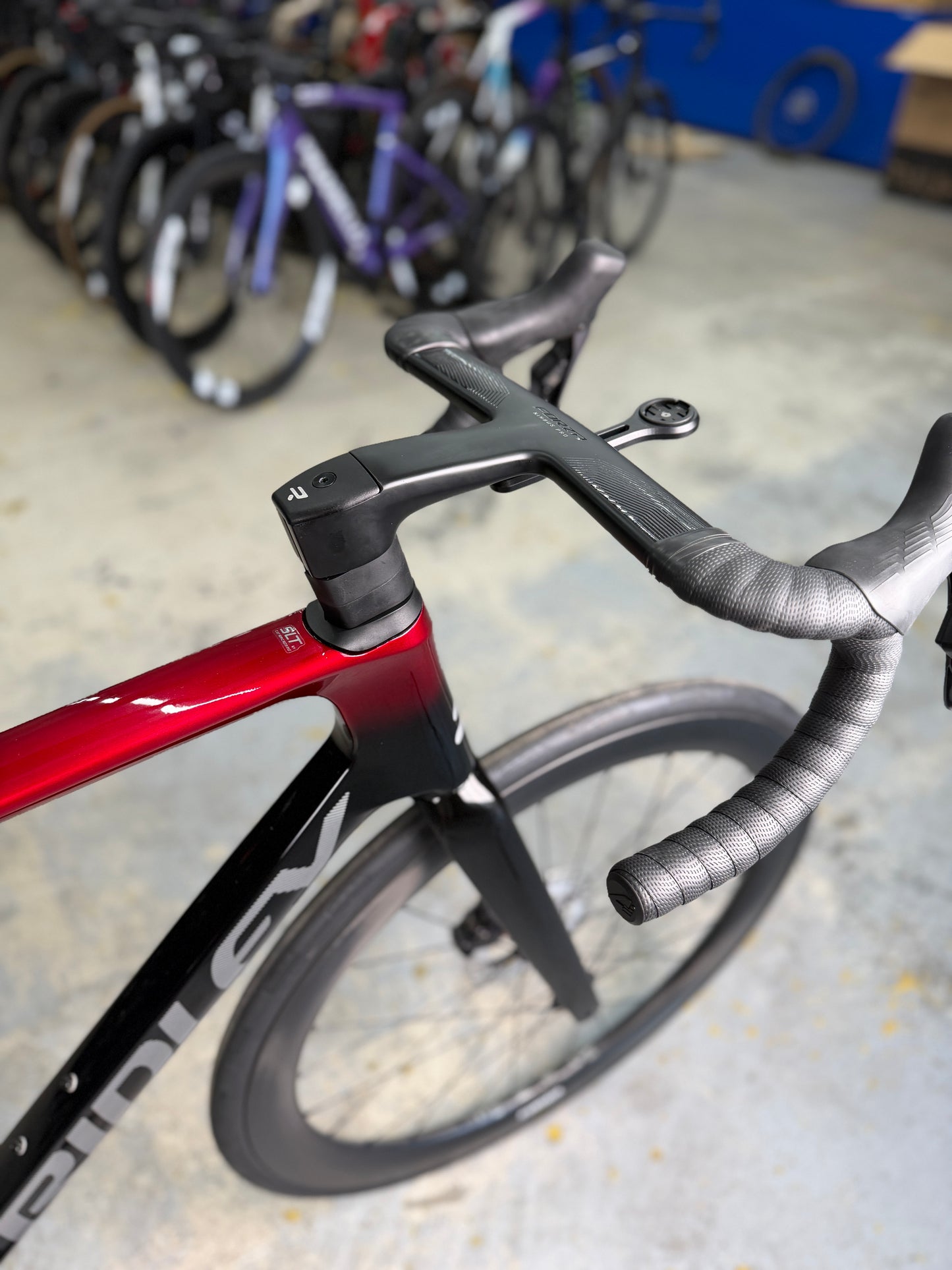 NIEUW Ridley Falcn Di2 Carbon Racefiets