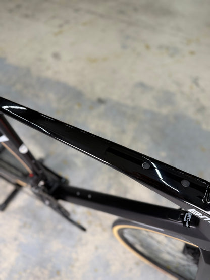 NIEUW BMC Roadmachine Five Di2 Carbon Racefiets
