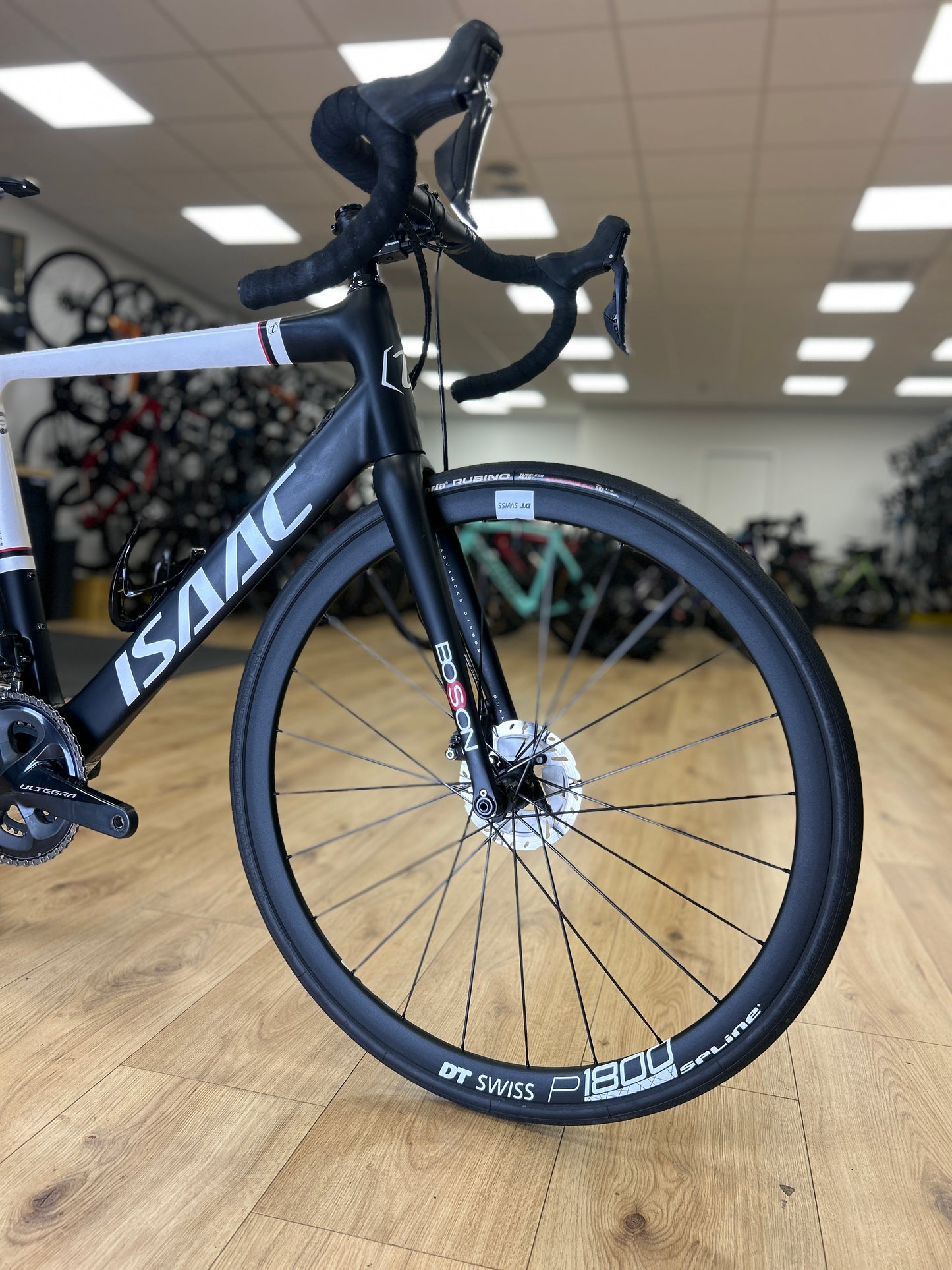 Isaac Boson Di2 Carbon Racefiets