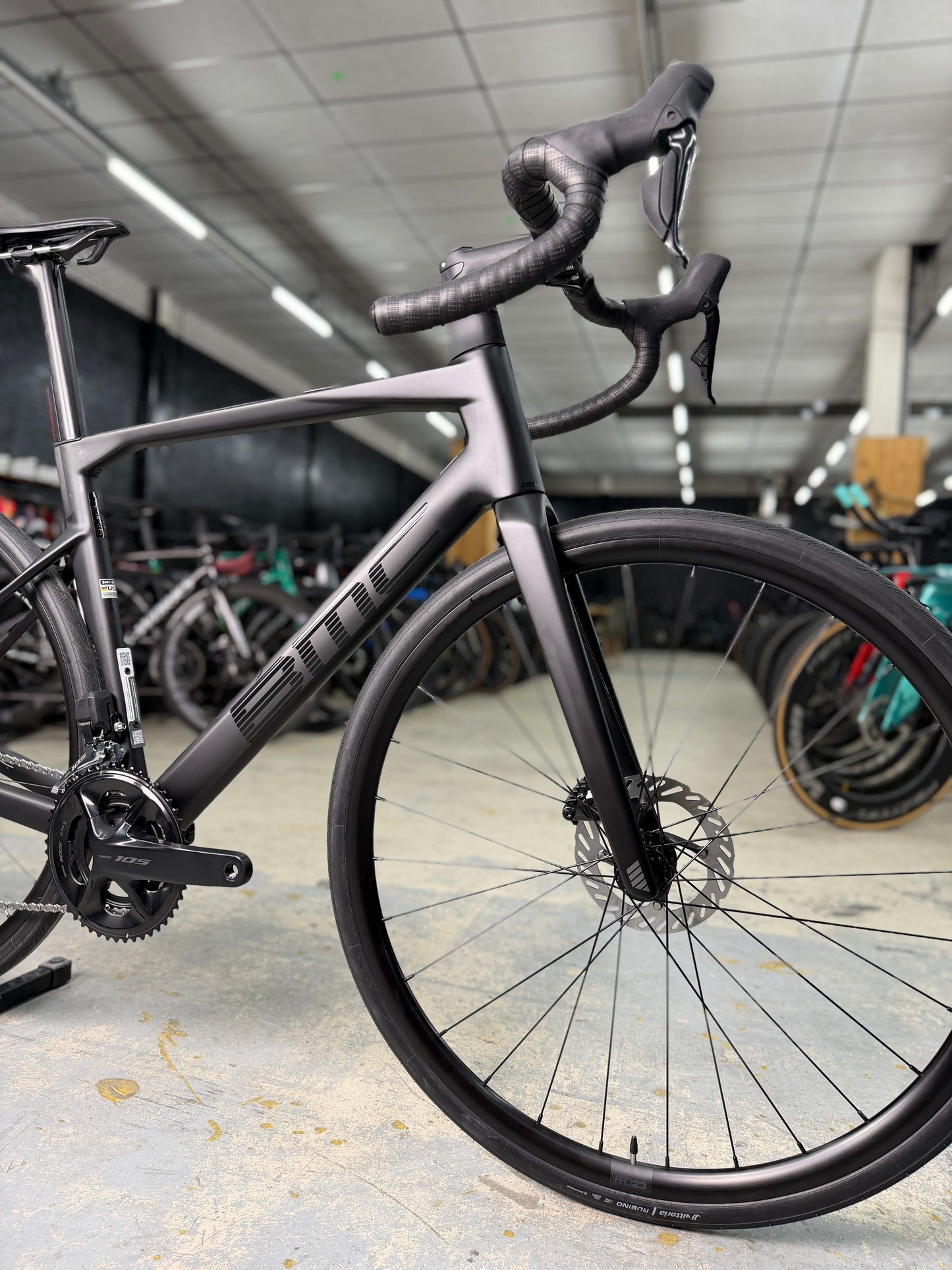 NIEUW BMC Roadmachine Carbon Racefiets