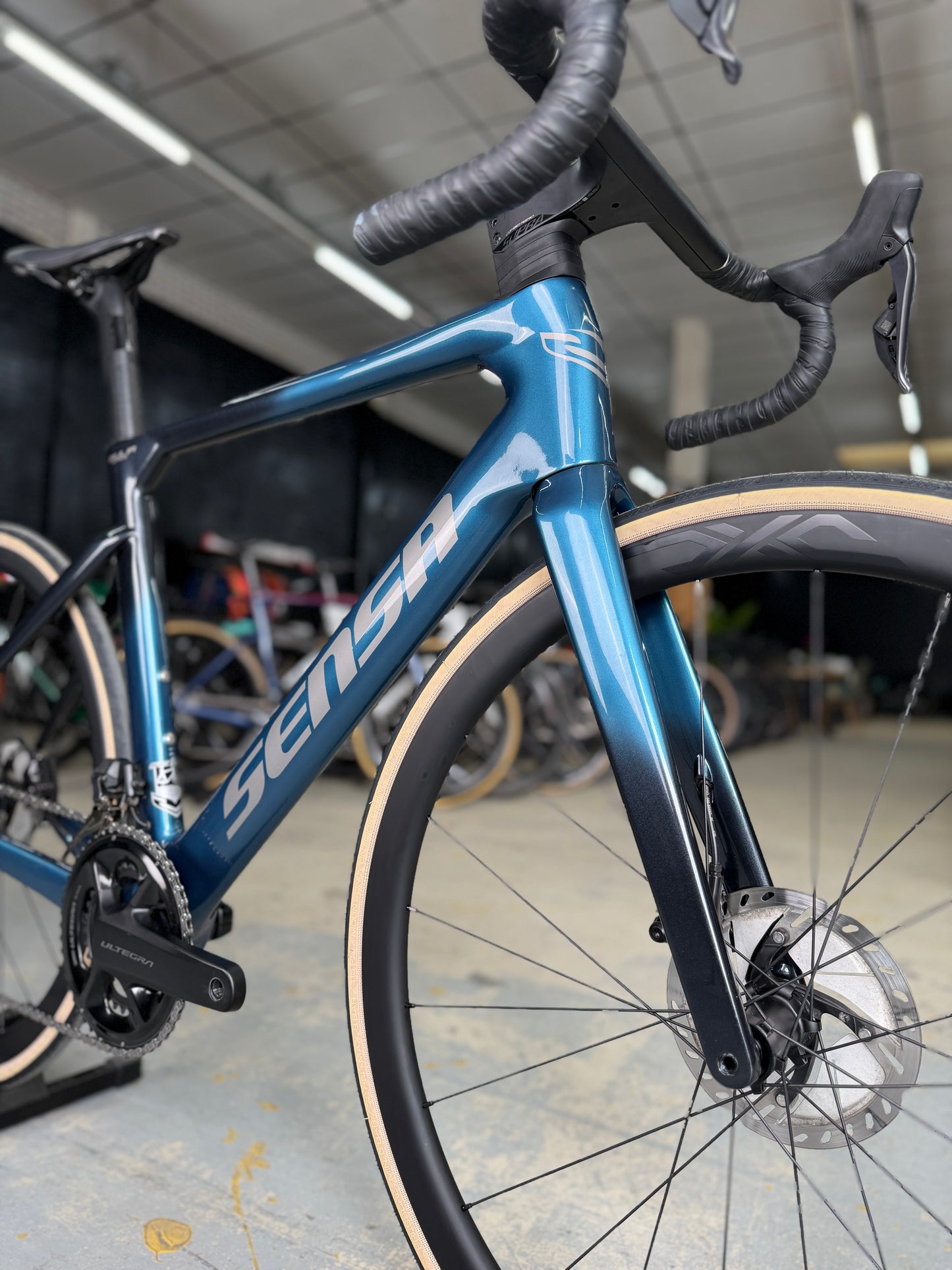 Sensa Giulia Supremo Di2 Carbon Road Bike