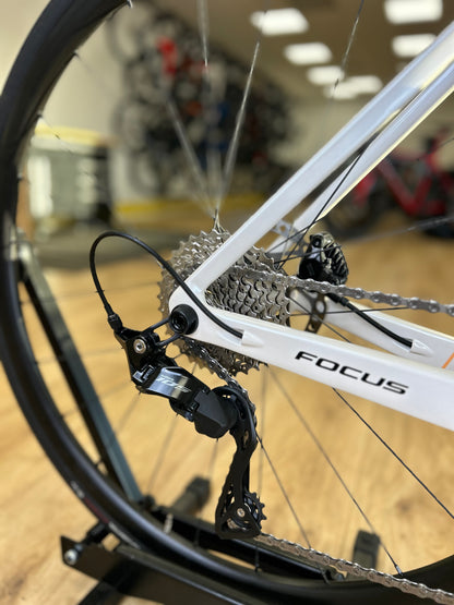 2024 Focus Izalco Max Disc Carbon Racefiets