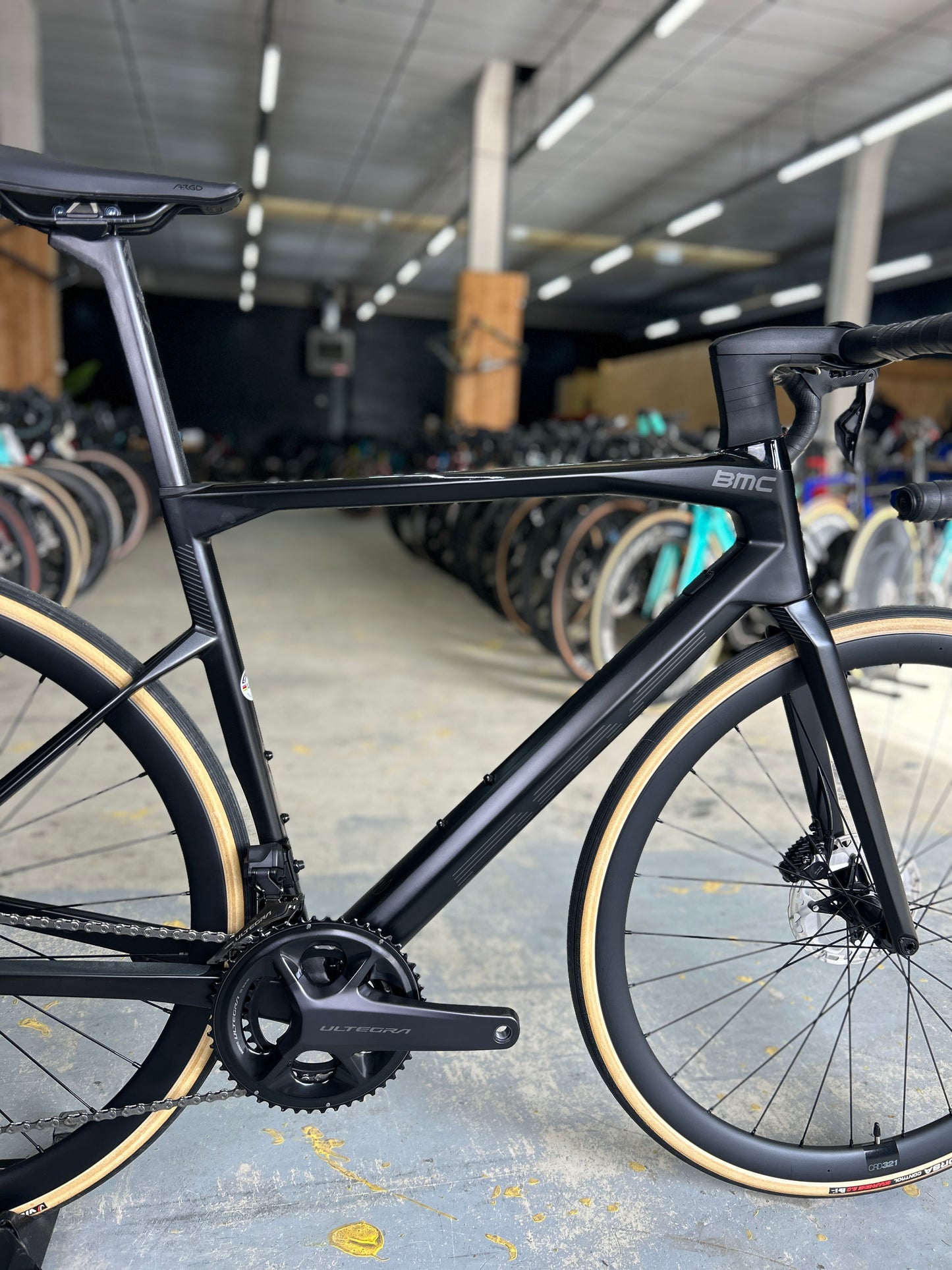 NEW BMC Road Machine 01 Di2 Carbon Road Bike