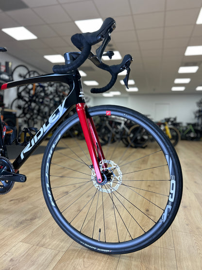 Ridley Fenix SLiC Carbon Racefiets