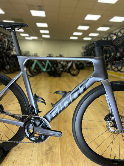 Showroom Model 0km Giant Propel Advanced Pro 0 Di2 Carbon Racefiets