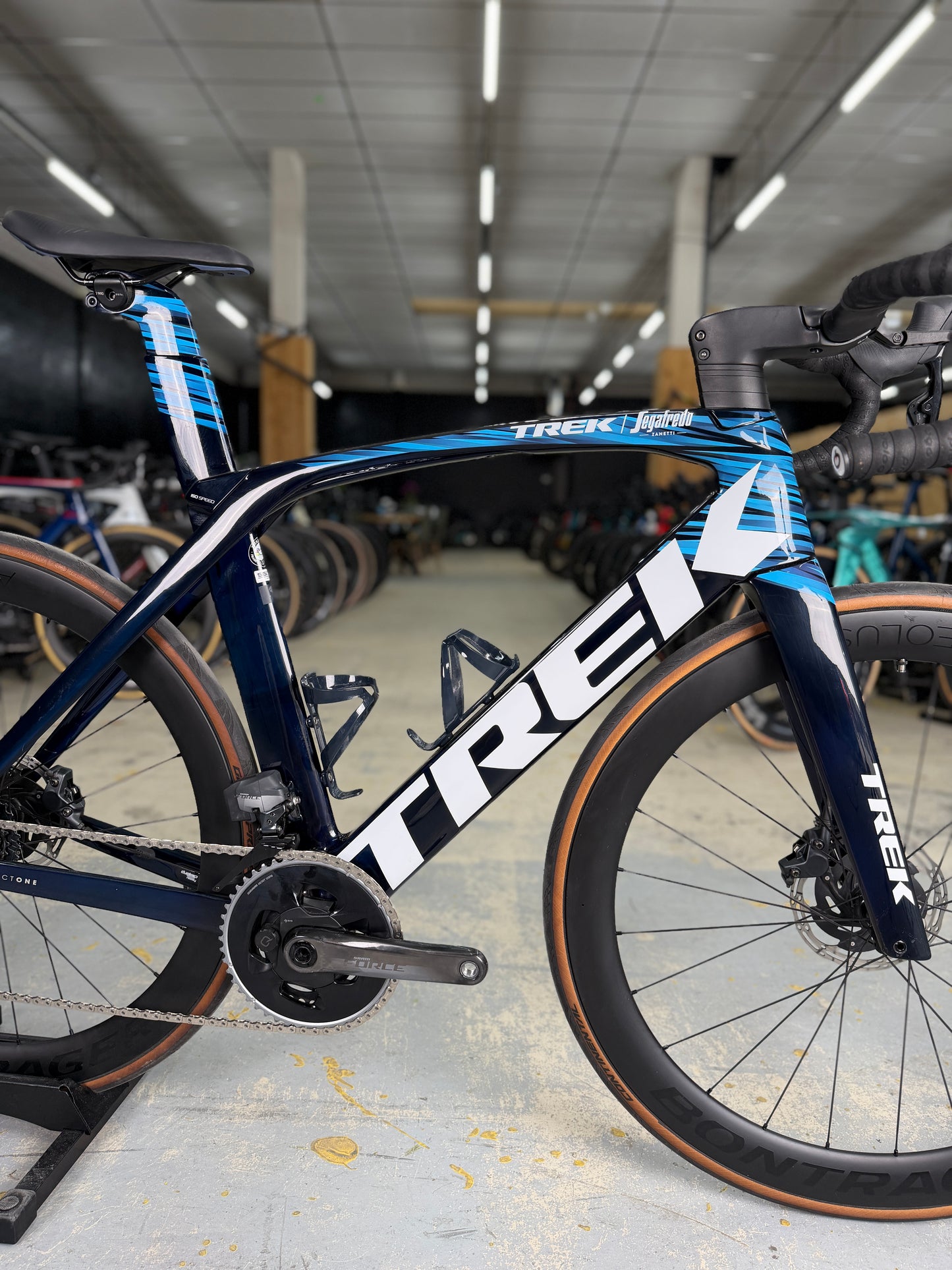 Trek Madone SLR7 AXS Carbon Road Bike