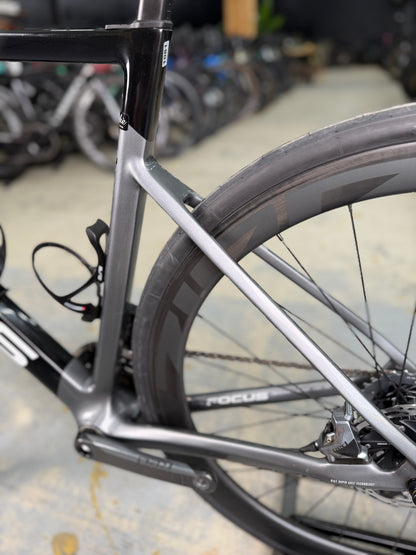 Focus Izalco Max SRAM RED eTap Carbon Racefiets