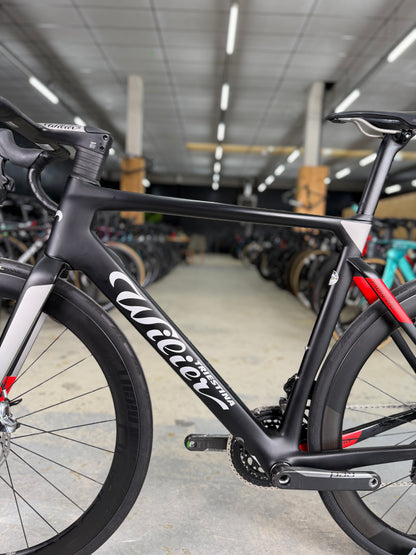 Wilier Filante SLR eTap Carbon Racefiets