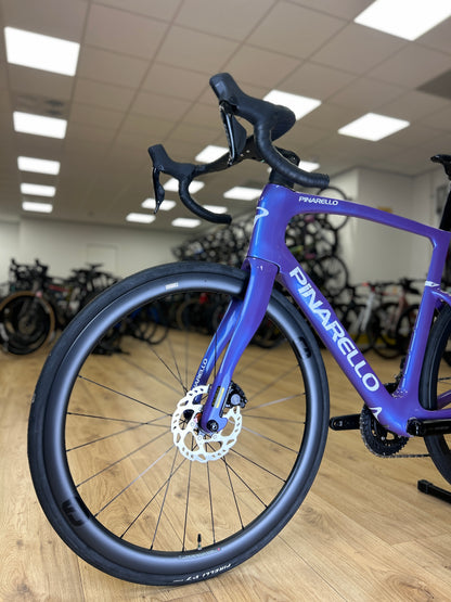 0km Showroom Model Pinarello F5 Di2 Carbon Racefiets
