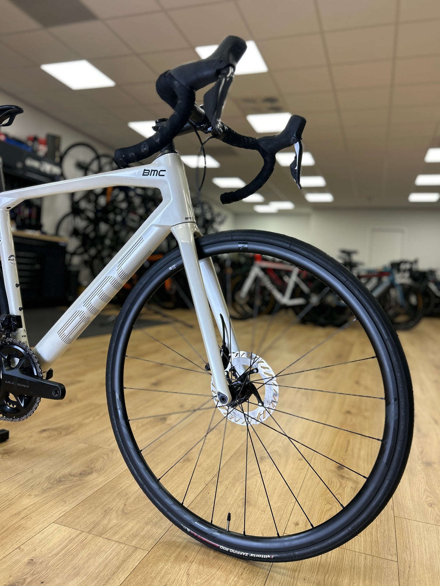 BMC Roadmachine Di2 Carbon Racefiets