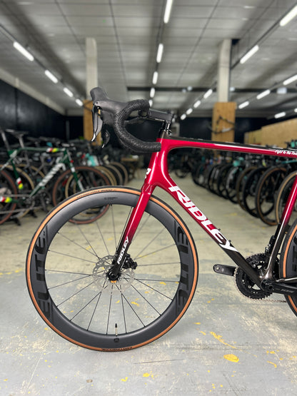 Showroom model Ridley Helium SLX Di2 Carbon Race Bike