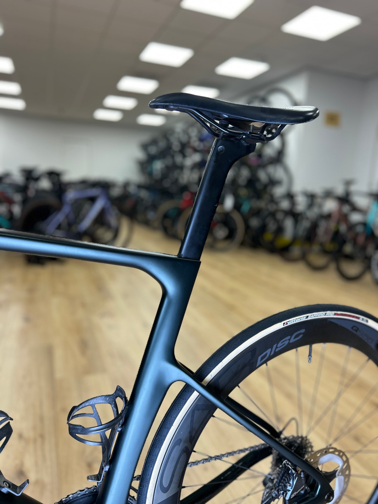 Apex Flare 3.0 Disc Carbon Racefiets