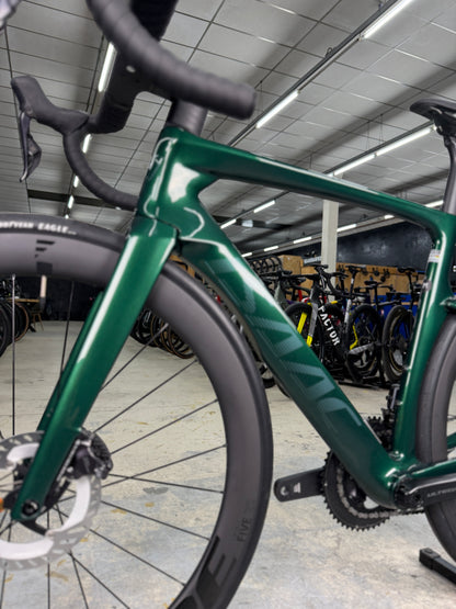 NIEUW Isaac Meson Di2 Carbon Racefiets