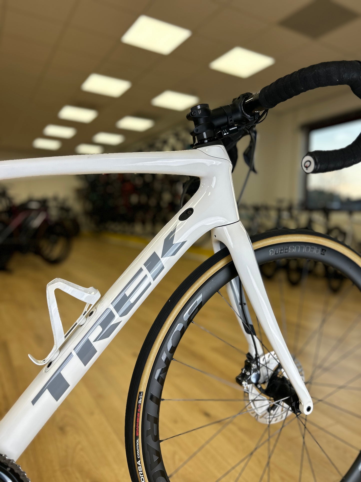 Trek Domane SLR 7 Di2 Carbon Disc Racefiets