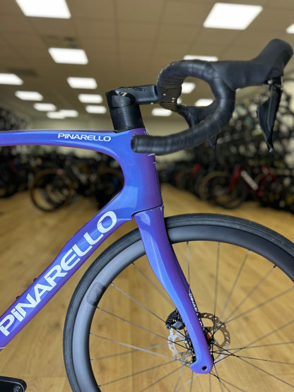 0km Showroom Model Pinarello F5 Di2 Carbon Racefiets