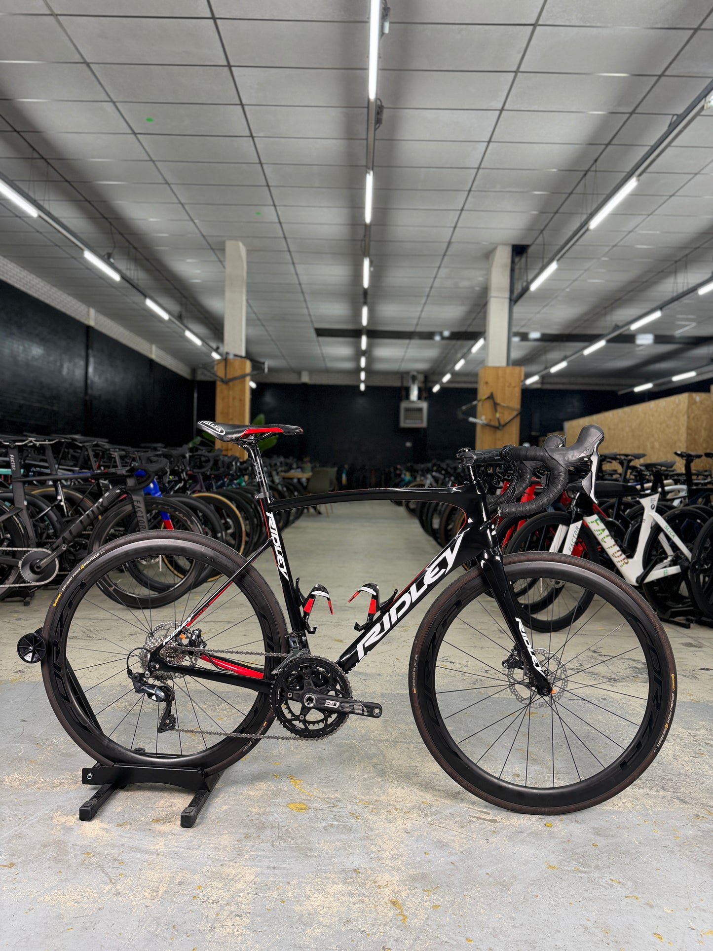 Ridley Fenix SL Carbon Road Bike