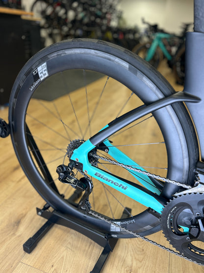 Bianchi Aquila CV Di2 Carbon Road Bike