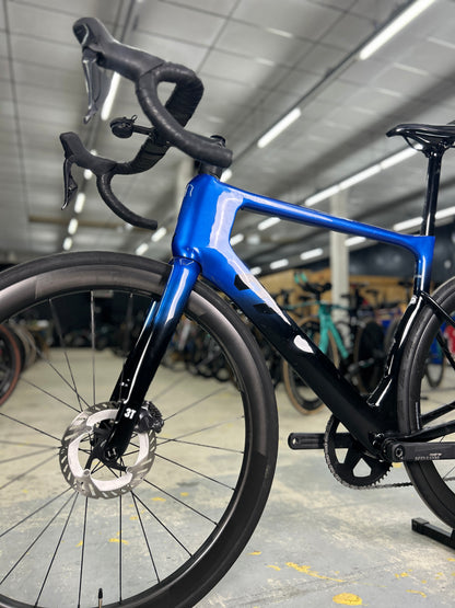 3T Strada Di2 Disc Carbon Racefiets