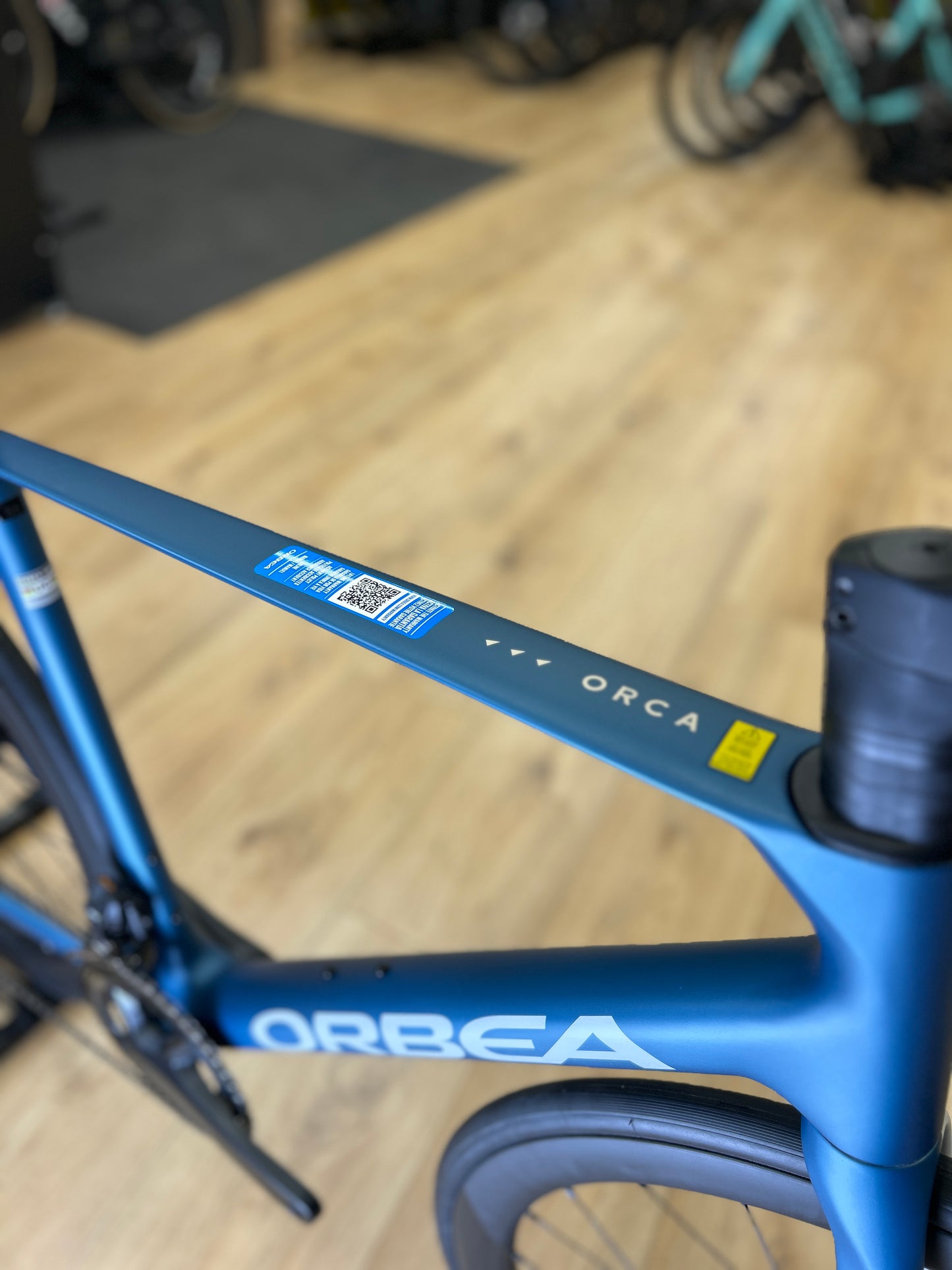 0km Showroom Model Orbea Orca M20iTEAM Di2 Carbon Racefiets