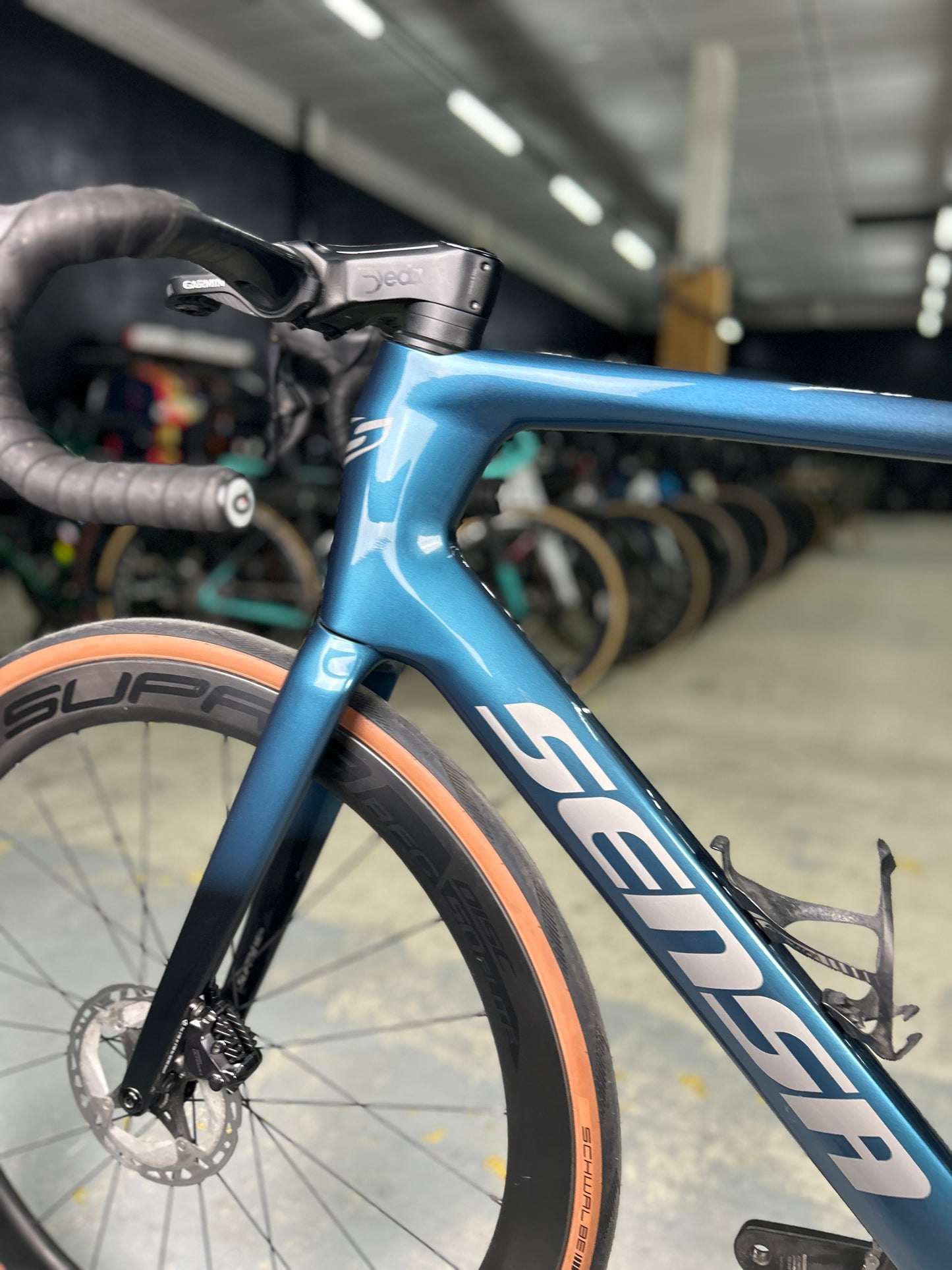 Sensa Giulia Supremo Di2 Carbon Road Bike